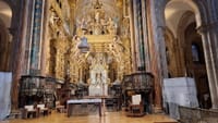 Private Santiago de Compostela Tour from Porto with Pilgrim Mass 4