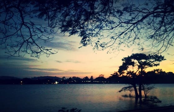 Athugala and Silver Temple Tour from Polonnaruwa