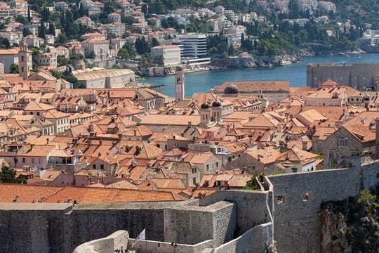 City Walls Walking Group Tour