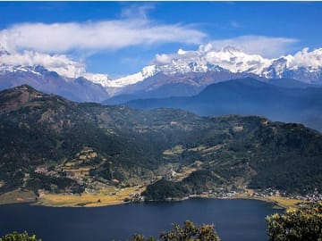 5-Day Adventure Tour of Chitwan National Park and Pokhara