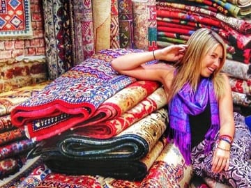 Private Guided Carpet Shopping Tour in Istanbul Bazaars