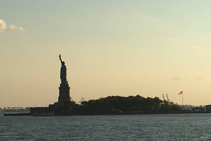 Statuewalks.com
