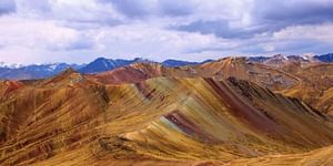 Cus-12 : Palcoyo - Explore Rainbow Mountains' Secret Sister