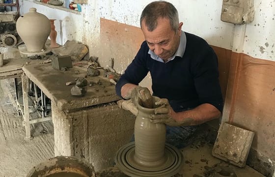 Knossos Palace and Pottery experience (Luxury Adventure)