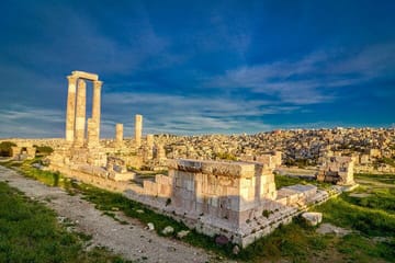 Private Day or Night Amman Sightseeing from Dead Sea with Optional Wine Tasting