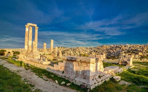 Private Amman Sightseeing Tour from Dead Sea with Wine Tasting