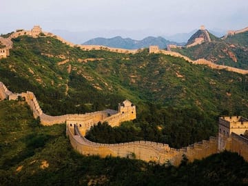 Jinshanling Private Tour A Night View of Simatai from Beijing