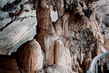 Vangvieng Climbing & Ballon (Departure from Vientiane)