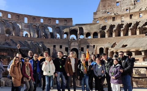 Guided Small Group Tour of Colosseum and Roman Forum in Rome