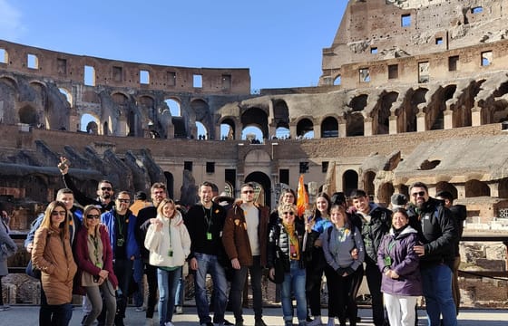 Visita guiada ao Coliseu, Fórum Romano e Monte Palatino em grupo reduzido