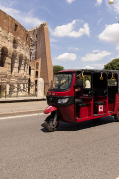 E-Tuk Tour: Rome in a Flash