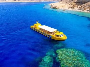 Semi-Submarine Dolphin Watching Tour in Hurghada, Egypt