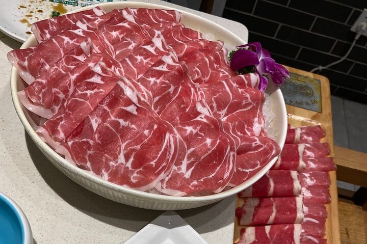 Beijing Forbidden City and Badaling Great Wall private day tour.