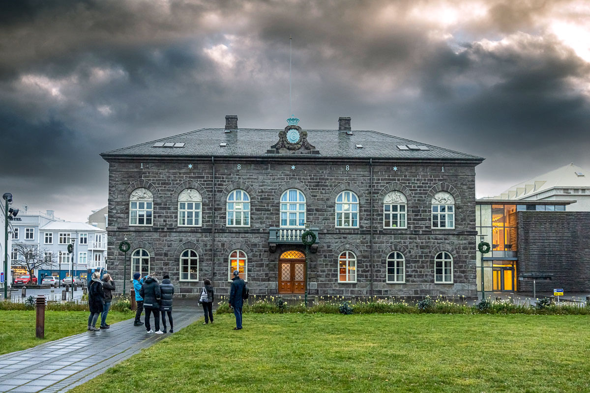 The Reykjavik Walking Tour at the parliament building of Iceland