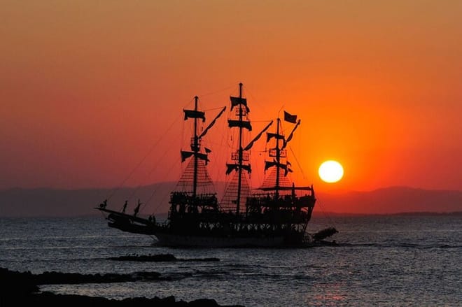 Alanya Sunset Cruise Tour with Dinner, Soft Drinks & Transfer 9