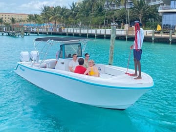 Swim with the Pigs Safari in Bahamas (2hrs)