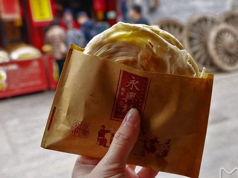 Authentic Old Xi'an Back Alley Food Tour