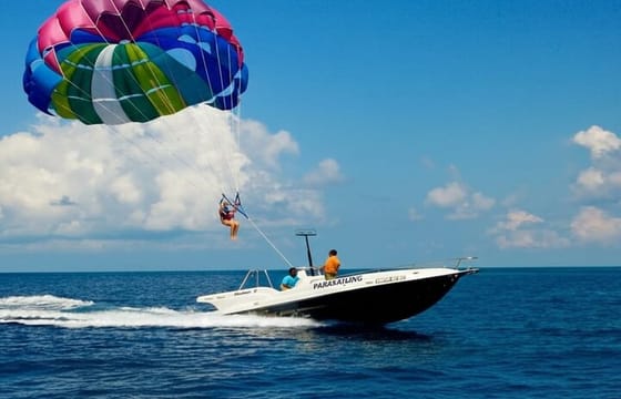 Parasailing Adventure with Panoramic Sea and Coast Views Hurghada