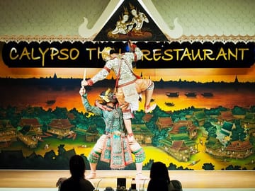 Bangkok Thai Dance Show with Dinner with Private Transfer