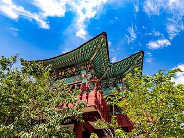 Entrance to Seokguram grotto