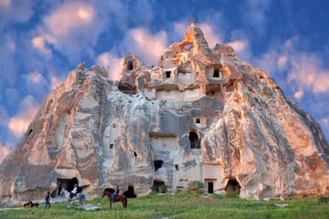 Cappadocia Day Tour from Istanbul: Avanos, Derinkuyu, Göreme