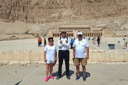 Luxor Highlights Shared Tour: Kings, Hatshepsut & Karnak