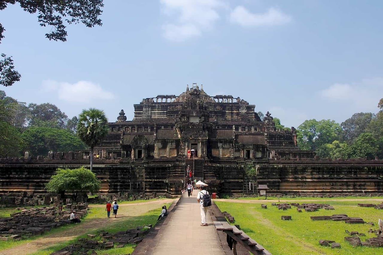 Three day Angkor Package Tour 8