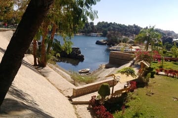 Aswan Private Tour of Nobles Tombs and Botanical Island