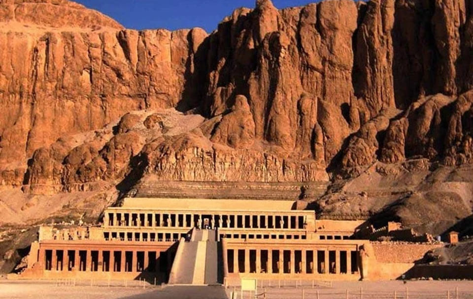 Aswan Day Tour of Kom Ombo and Edfu Temples