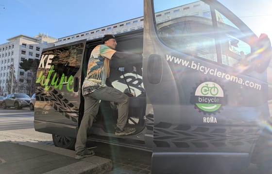 Appia Antica and Catacombs by ebike: guided tour with Private Transfer from Circus Maximus