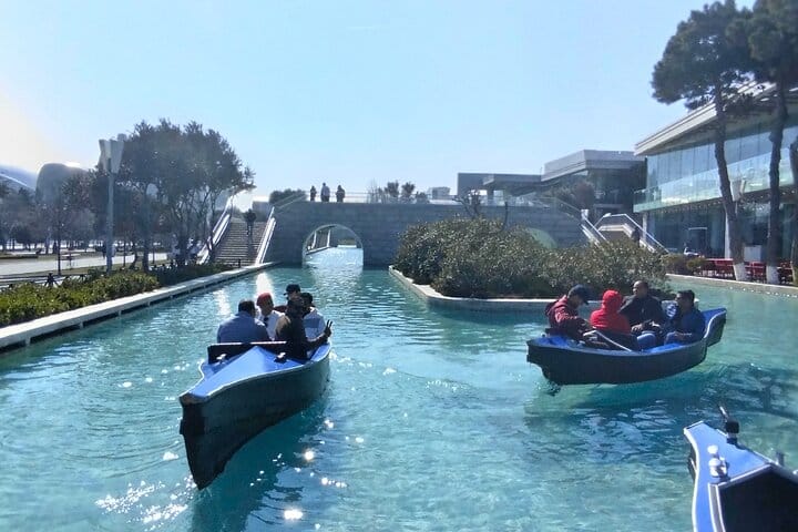 old city baku_old_city_baku_old city tour_old_city_tour_baku-shopping in old city-carpet festival baku-boat riding little venice