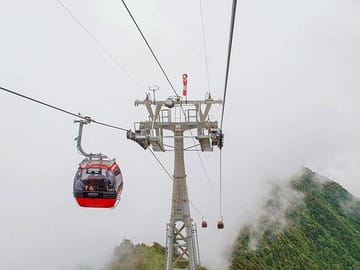 Cable Car Ride during cloudy weather