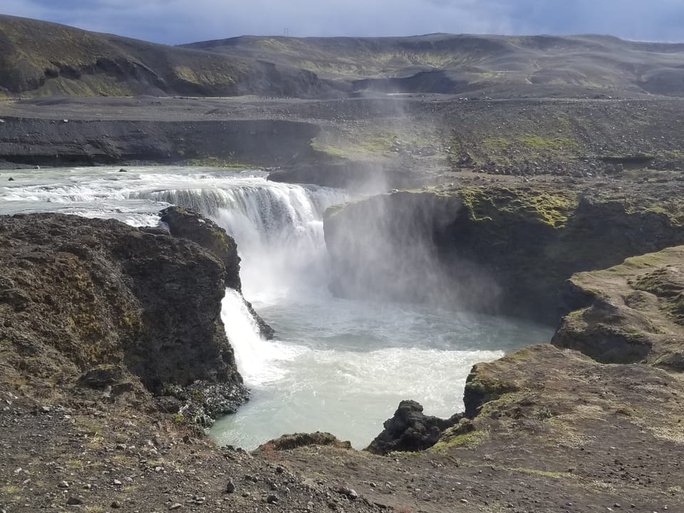 9 Hidden Waterfalls Super Jeep Private Adventure — Gravel Travel