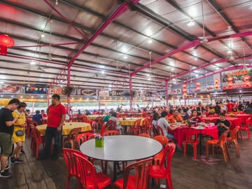 Fireflies and Bioluminescent Night Tour with Seafood Delight (Meet at Location)