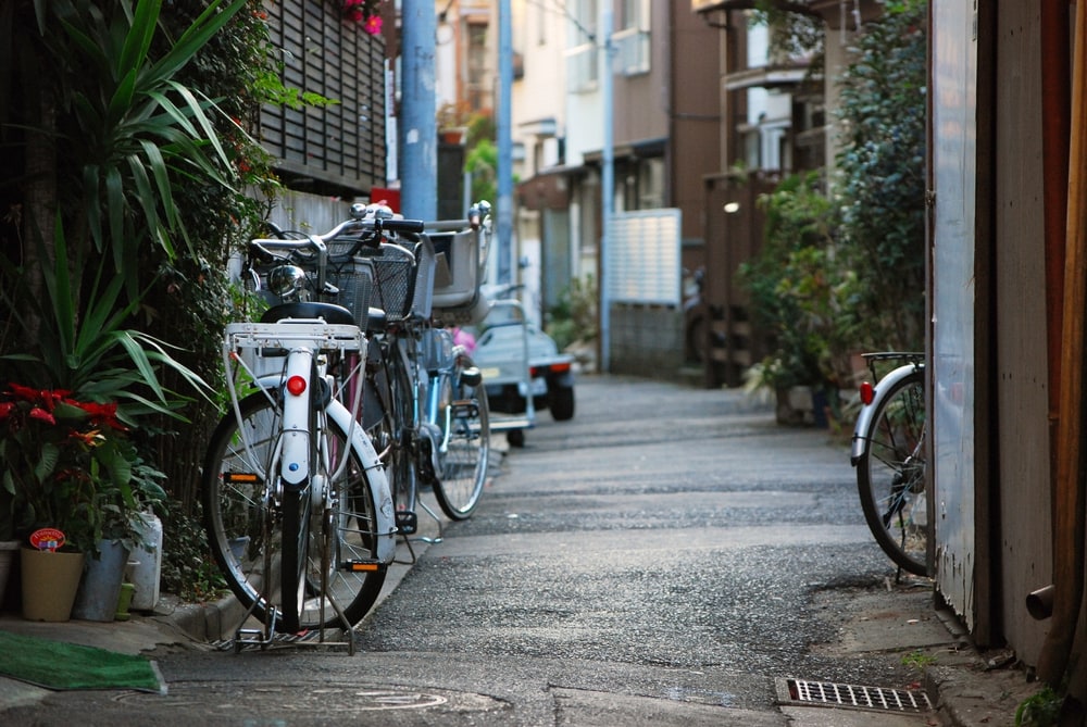 A quiet residential alley in Yanaka