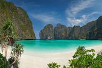 Explore Phi Phi Islands by Ferry – Snorkeling & Lunch Included 7