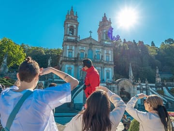 Small Group Cultural Tour of Braga and Guimarães from Porto