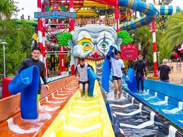 Columbia Pictures Aquaverse Pattaya with Hotel Transfer