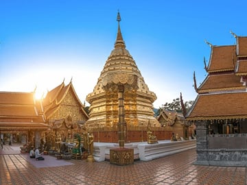 Doi Suthep, this beautiful temple at the top of the hill looking down on Chiang Mai is undoubtably the highlight of the tour.