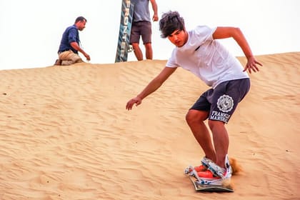 Private 4×4 Sunrise and Wildlife Experience in the Desert