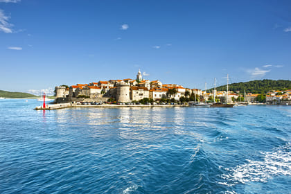 Private Korčula Old Town and Inland Wine Tasting – from Korčula