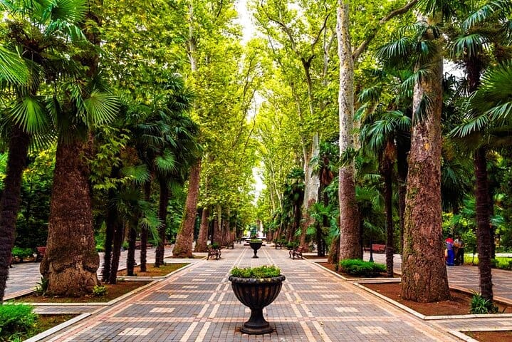 Khan_Baghi_Ganja_xan_bagi-gence_Azerbaijan_tour