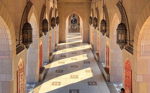 Cultural Tour of Sultan Qaboos Grand Mosque in Muscat