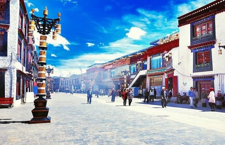 9 Day Lhasa City Essential Group Tour with Kathmandu Sightseeing