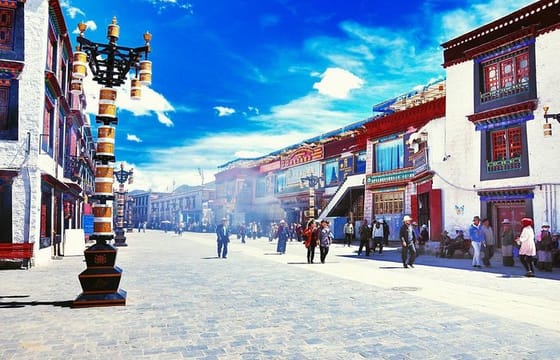 9 Day Lhasa City Essential Group Tour with Kathmandu Sightseeing