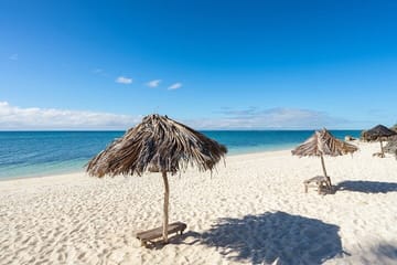 Bantayan Island Hopping Tour: Explore Virgin Island and Baigad Lagoon