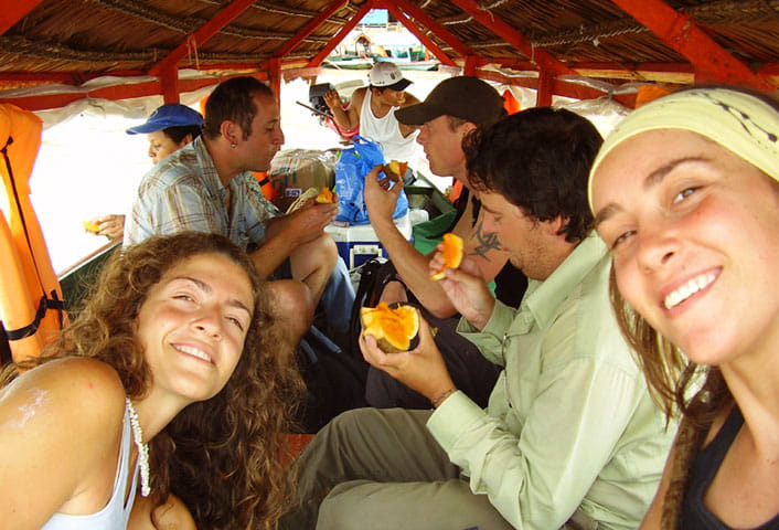 Pmal-05 : Unveil Amazon’s Secrets: 4 Days of Macaw Bliss