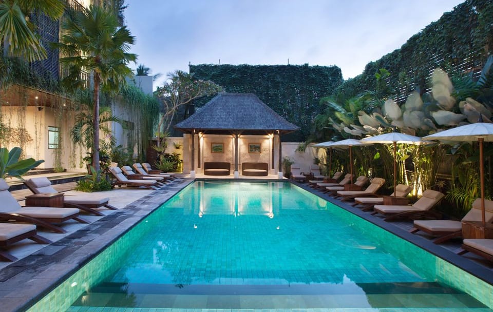 14-Day Bali and Surabaya Cultural and Adventure Tour