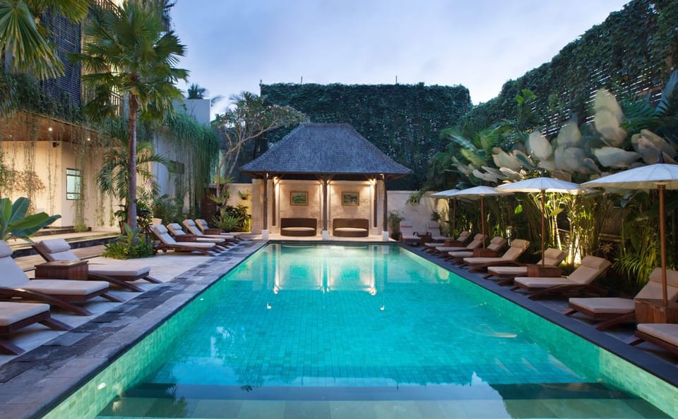 14-Day Bali and Surabaya Cultural and Adventure Tour