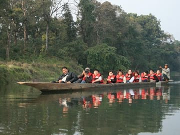 2-Day Wildlife Adventure Tour in Chitwan National Park from Kathmandu